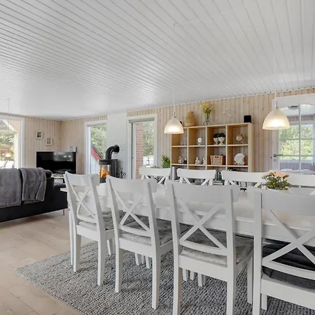 Cozy In Romo With Kitchen Holiday home Toftum (Syddanmark)
